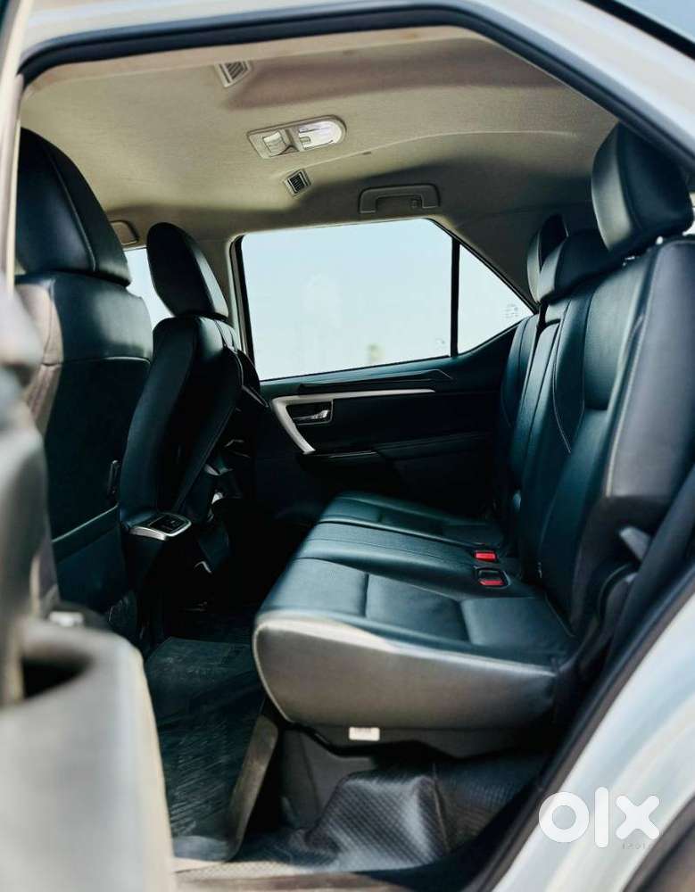 Toyota Fortuner 4x2 At 2.8 Diesel, 2023, Diesel