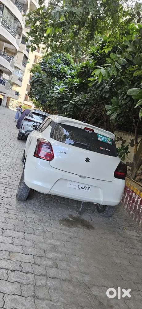 Maruti Swift 1.3 Zxi 2025