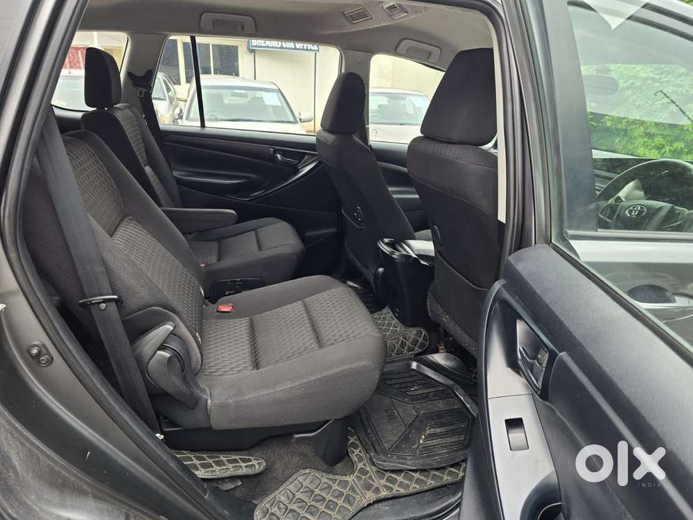 Toyota Innova Crysta 2.4 G Mt, 2018, Diesel