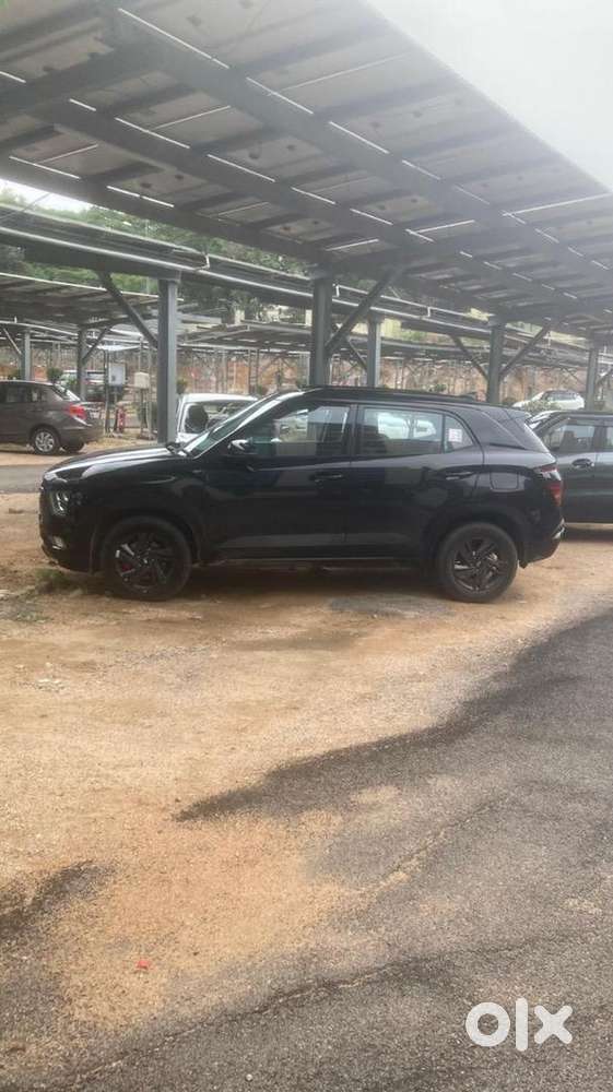 Hyundai Creta Facelift 2023 Petrol 27600 Km Driven