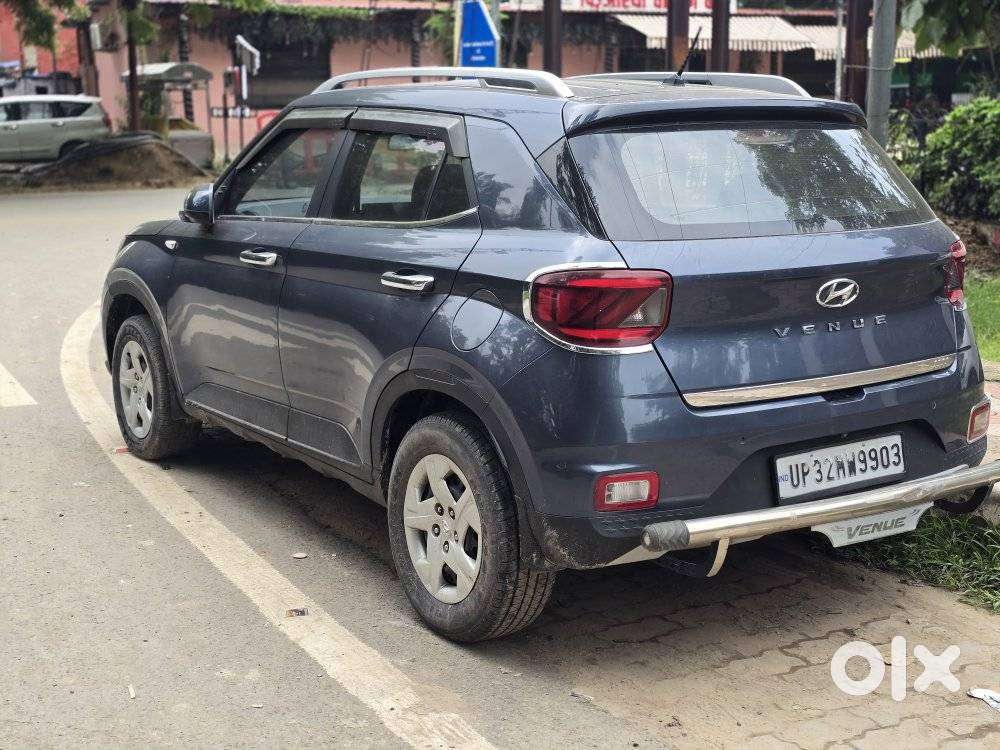 Hyundai Venue S Turbo, 2022, Petrol