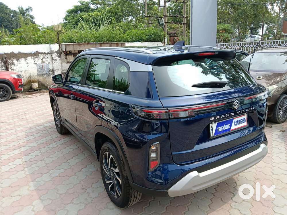Maruti Suzuki Grand Vitara Smart Hybrid Alpha, 2025, Petrol