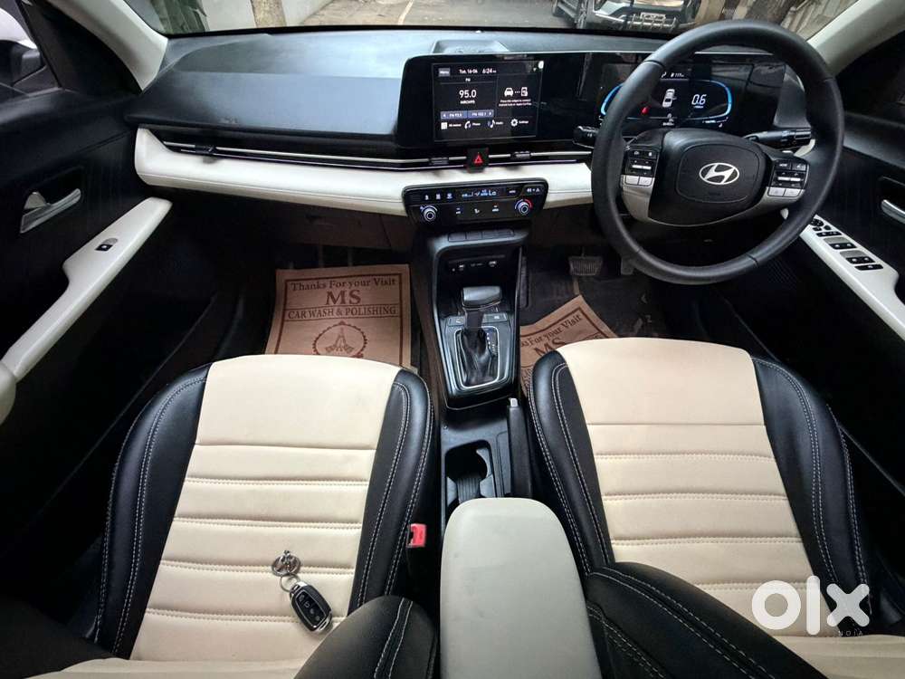 Hyundai Verna Sx(o) Petrol At, 2023, Petrol