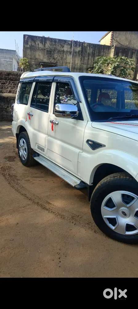 Mahindra Scorpio S5 (2021)