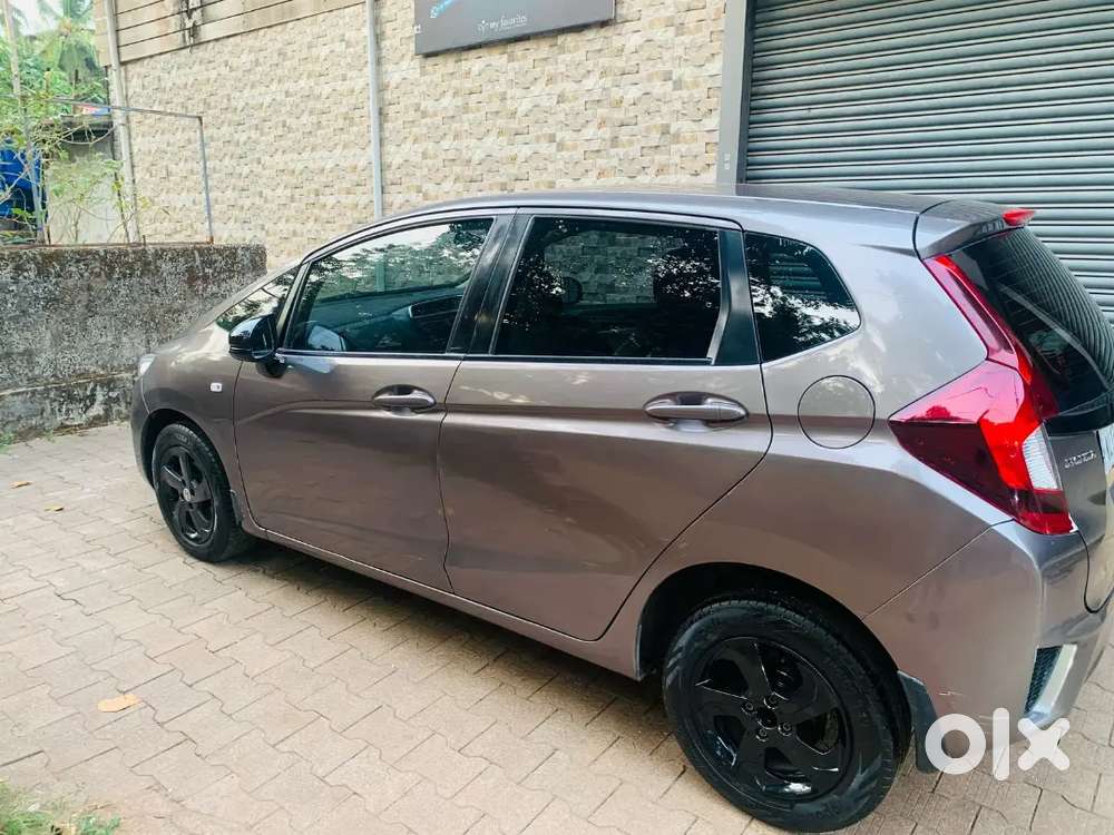 Honda Jazz 2017 Diesel 120000 Km Driven