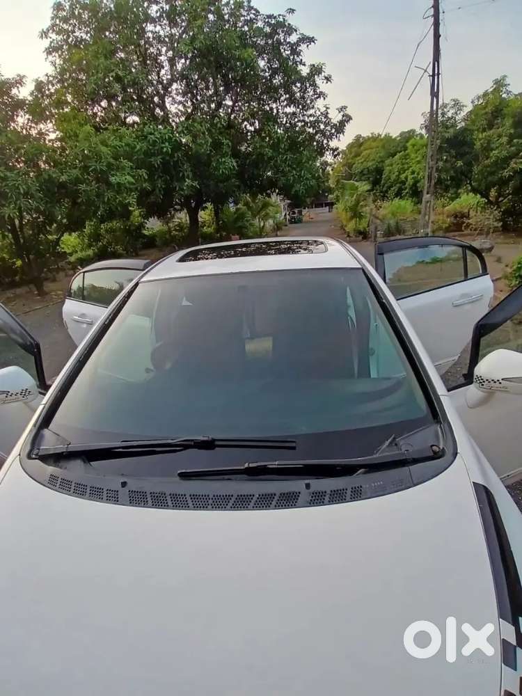 Honda Civic 2011 Petrol Good Condition ( Petrol - Cng ) With Sunroof