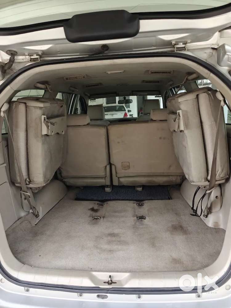 Toyota Innova 2009 Diesel 2nd Owner