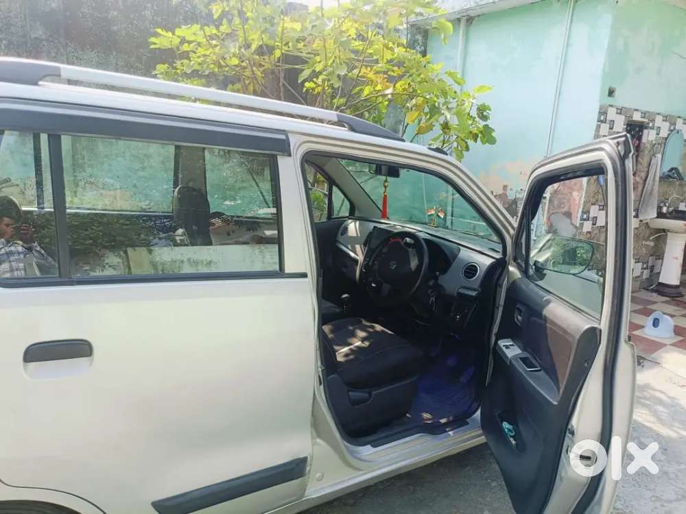 Maruti Suzuki Wagon R Lxi 2012