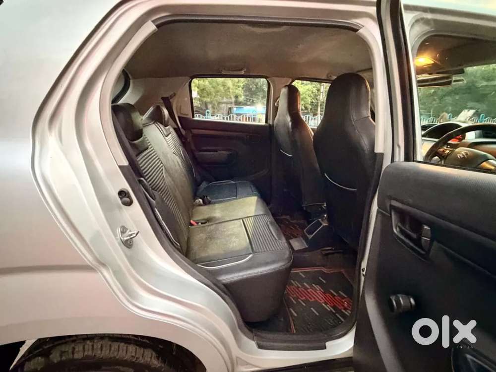Maruti Suzuki S-presso Vxi Plus, 2022, Petrol