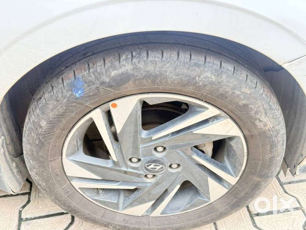 Hyundai I20 Asta (o) 1.2 Mt, 2021, Petrol