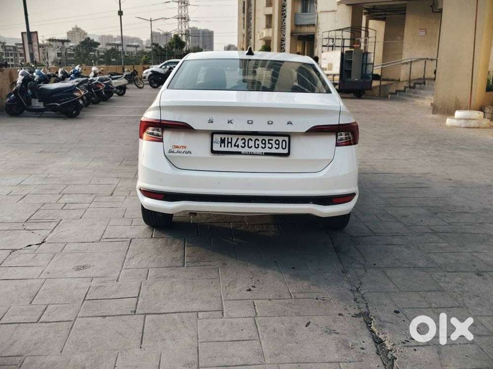 Skoda Slavia Active 1.0l Tsi Mt, 2024, Petrol