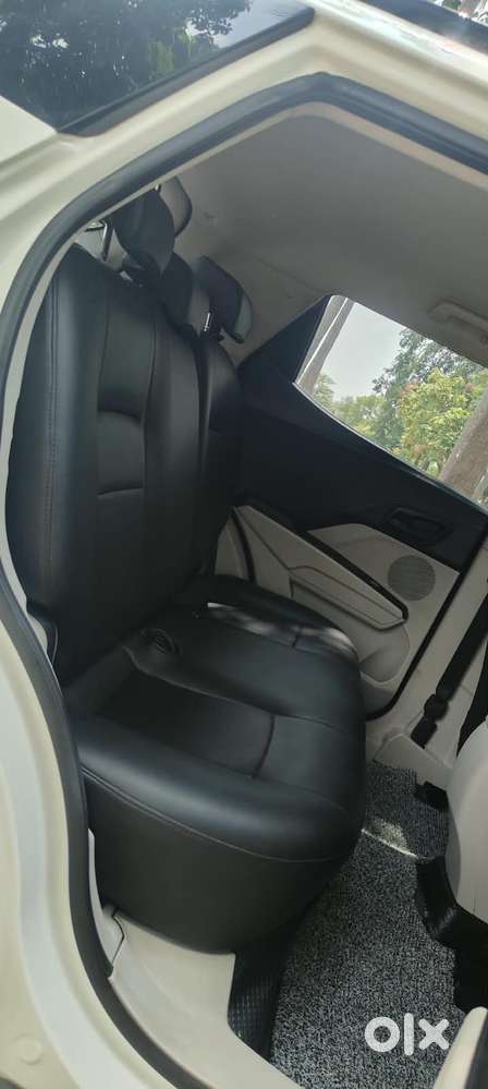 Mahindra Xuv300 W6 Amt Diesel, 2019, Diesel