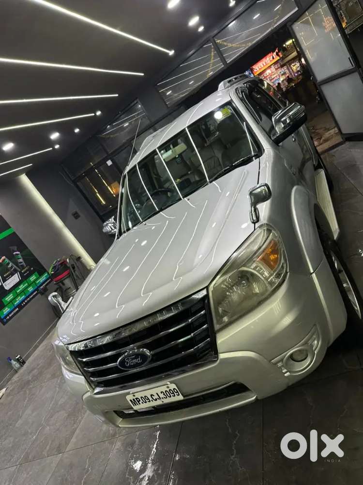 Ford Endeavour 2011 Diesel 97000 Km Driven