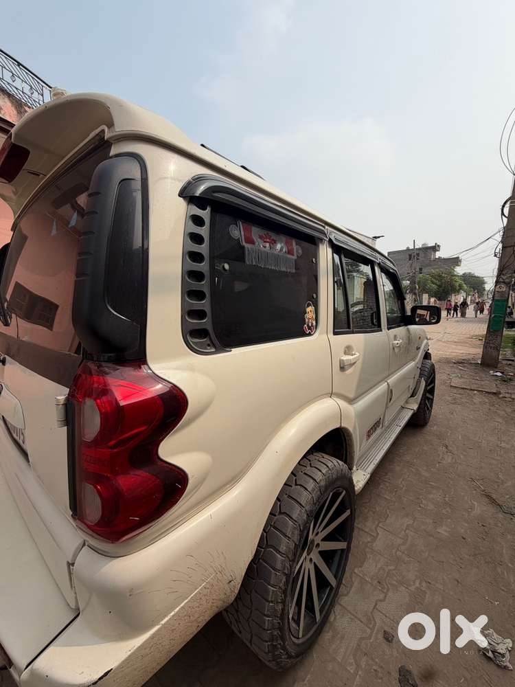 Mahindra Scorpio Diesel 2011