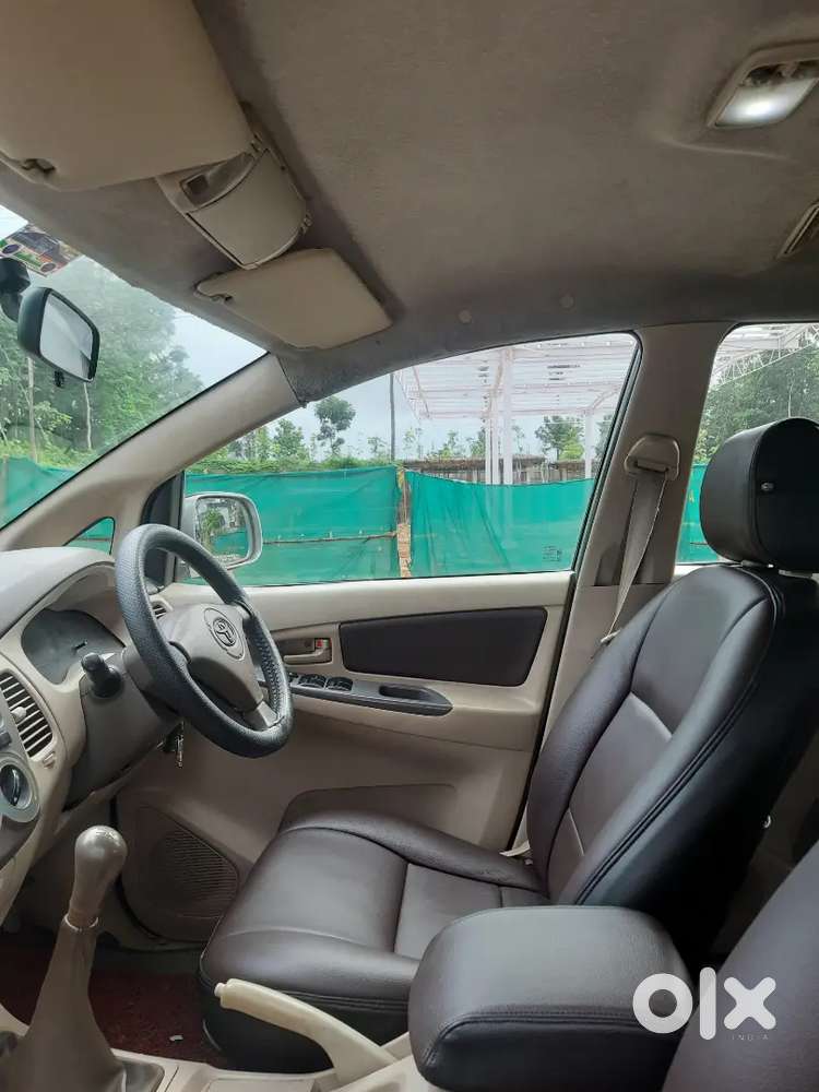 Toyota Innova 2007 Model