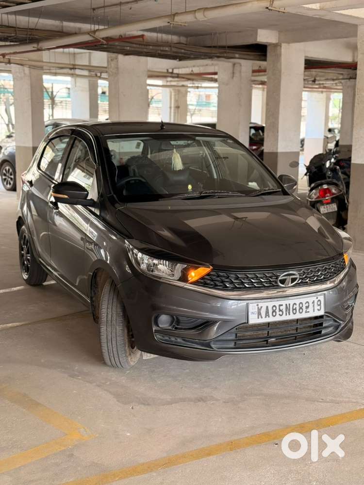 Showroom Condition Tata Tiago (limited Edition).. Less Driven