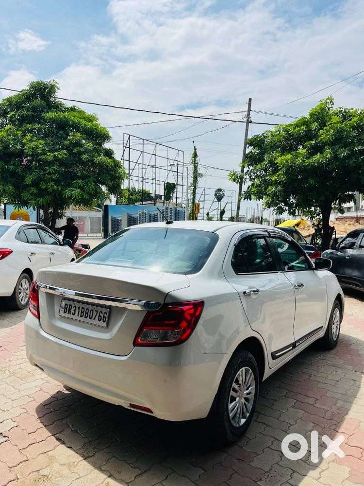 Maruti Suzuki Dzire 1.2 Vxi Cng, 2024, Cng & Hybrids