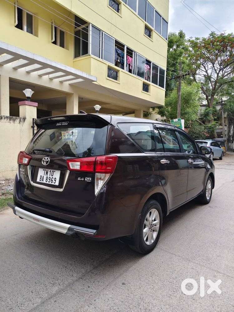 Toyota Innova Crysta 2.4 V, 2017, Diesel