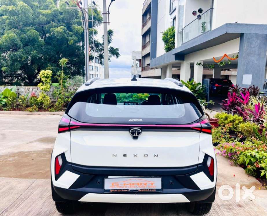 Tata Nexon Creative 1.5 Revotorq Diesel 6amt Dt, 2024, Diesel