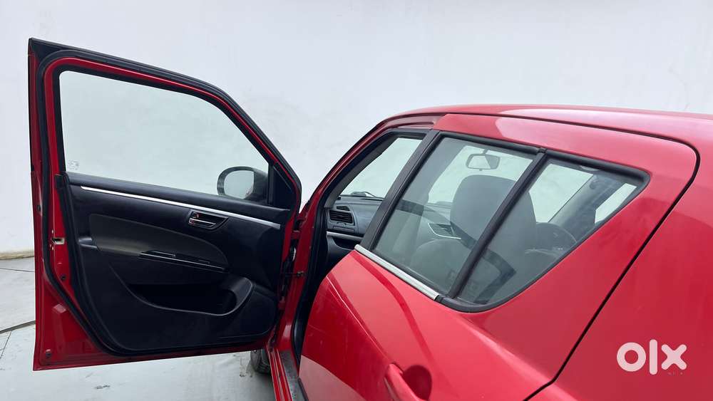 Maruti Suzuki Swift Vvt Vxi, 2015, Petrol