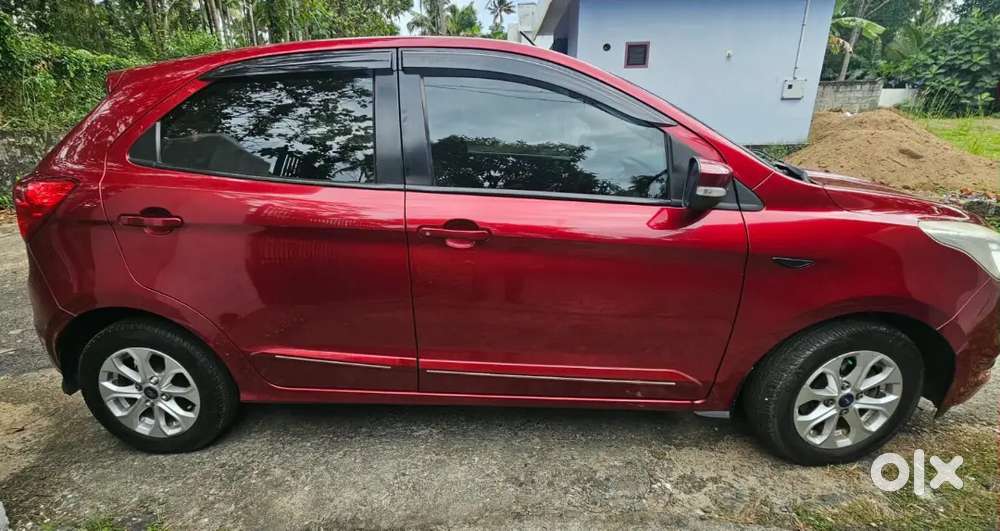Ford Figo Titanium 2018
