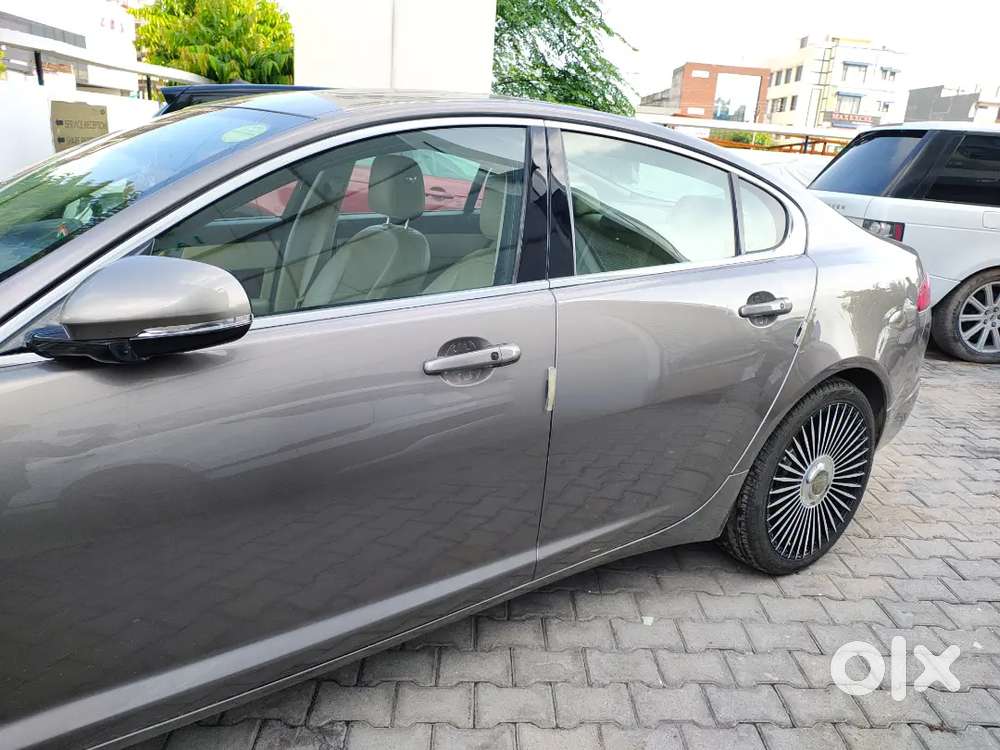 Jaguar Xf Diesel 2012