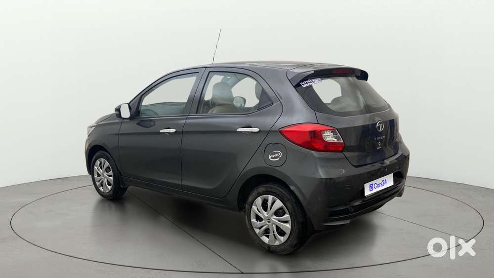 Tata Tiago 1.2 Revotron Xt, 2022, Petrol