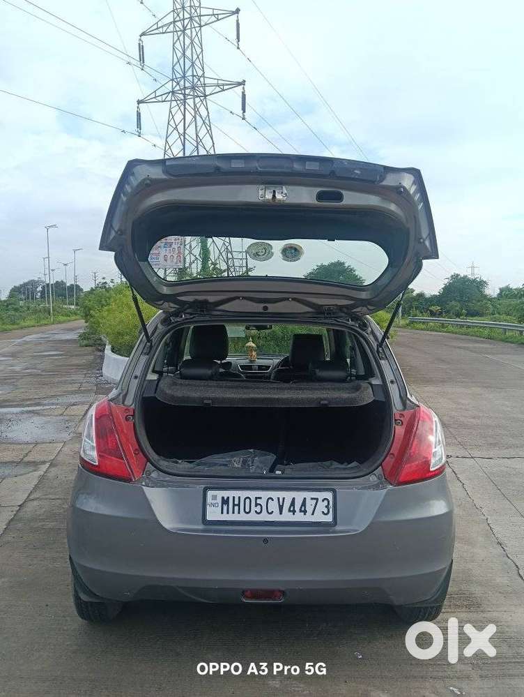 Maruti Suzuki Swift Vxi Abs Bsiv, 2016, Petrol