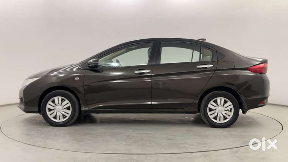 Honda City I-vtec Sv, 2015, Petrol