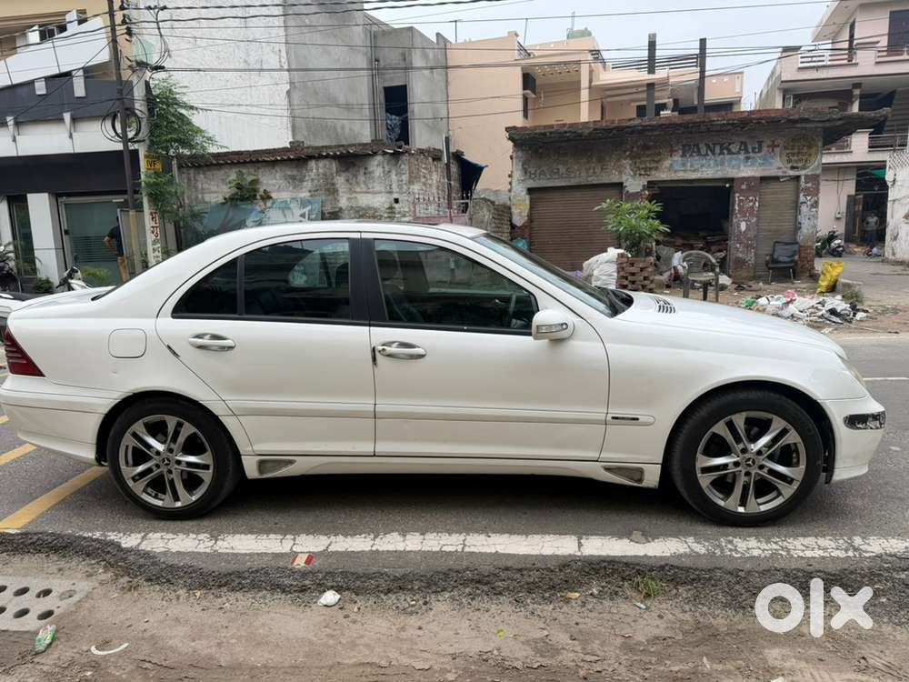 Mercedes-benz C-class Diesel Automatic 2006