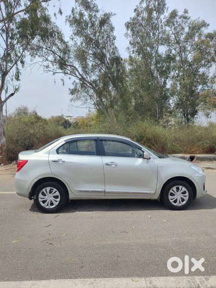 Maruti Suzuki Dzire 1.2 Vxi, 2018, Petrol