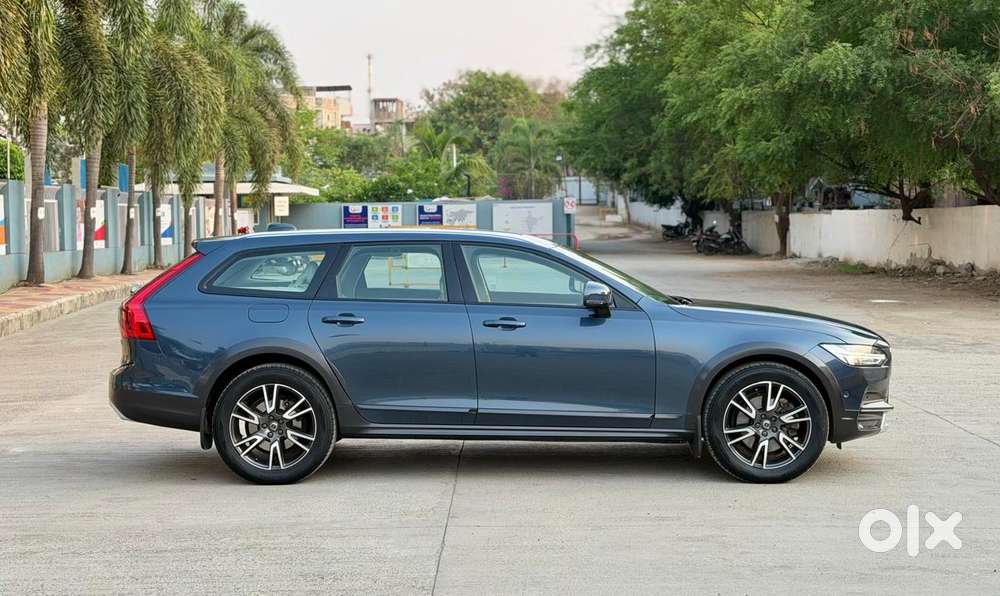 Volvo V 90 Cross Country D5, 2018, Diesel