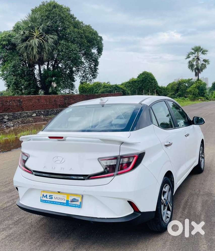 Hyundai Aura 1.2 Sx Cng, 2024, Cng & Hybrids