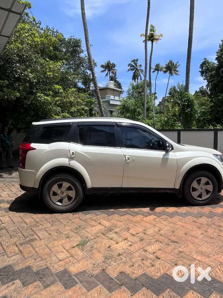 Mahindra Xuv500 2.2 2018