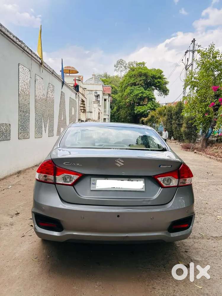 Maruti Suzuki Ciaz 2019  1.5 Sigma Smart Hybrid Petrol