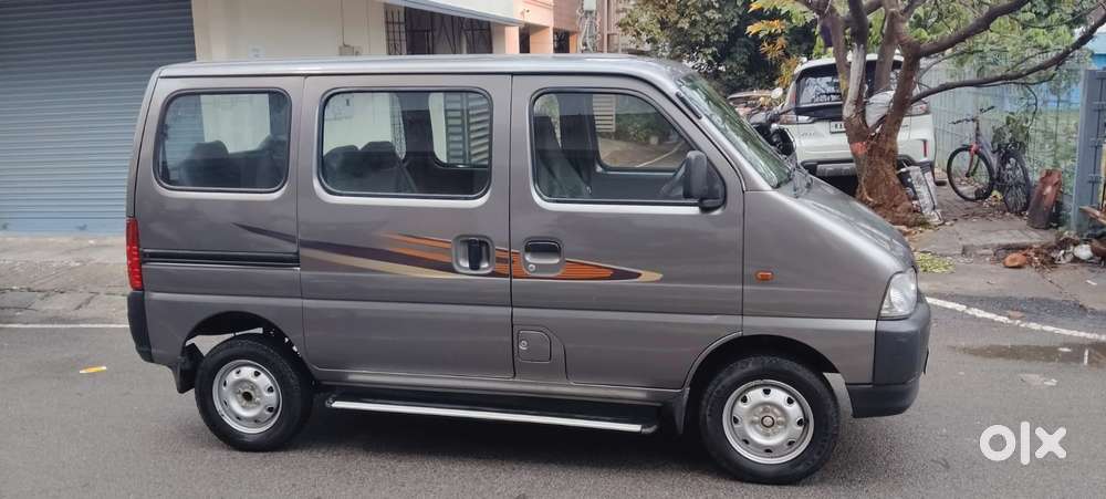 Maruti Suzuki Eeco Smiles 7 Seater Standard, 2022, Petrol