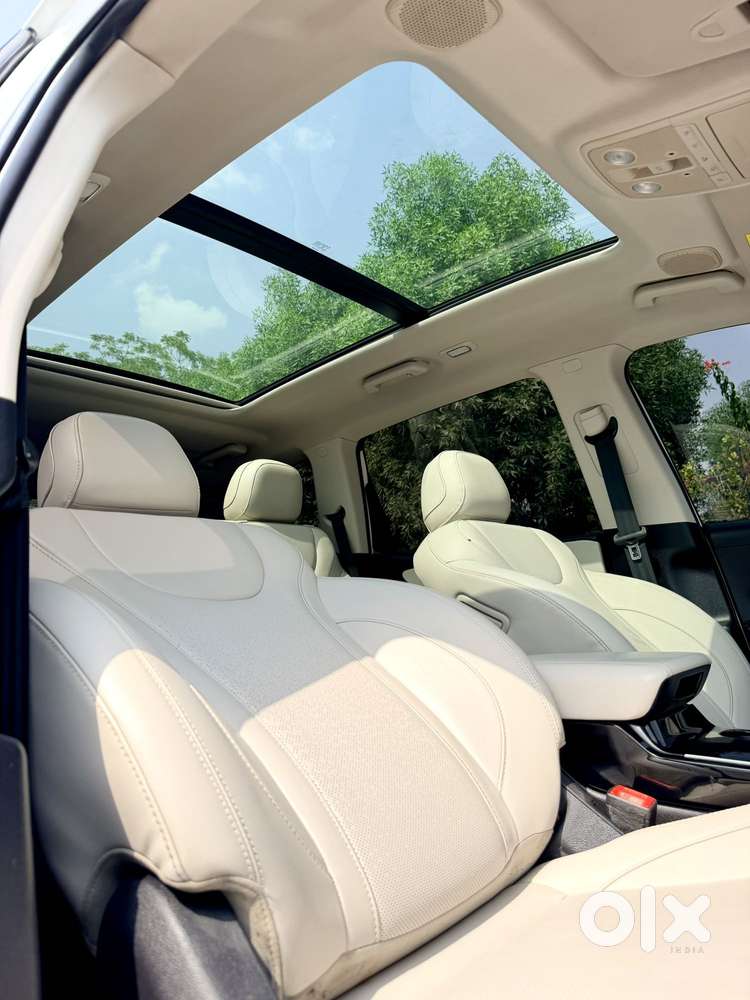 Mahindra Xuv700 2.2 Ax 7 Diesel At Luxury Pack Str, 2023, Diesel