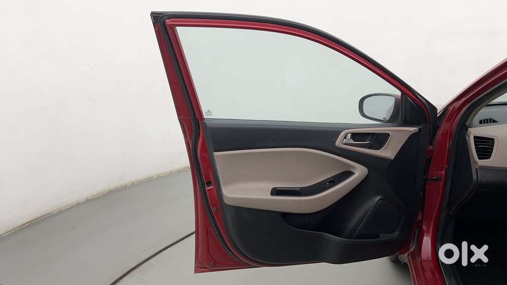 Hyundai Elite I20 Asta 1.4 Crdi, 2015, Petrol