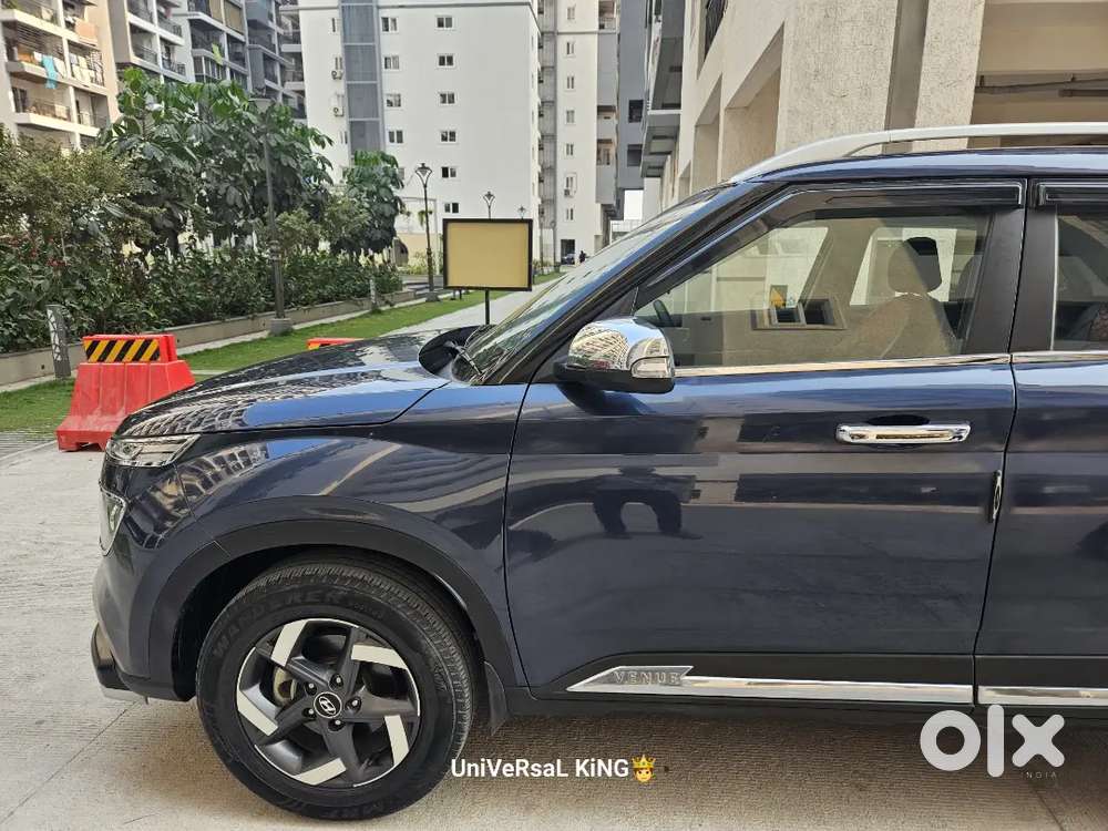 Hyundai Venue 2021 Petrol Well Maintained