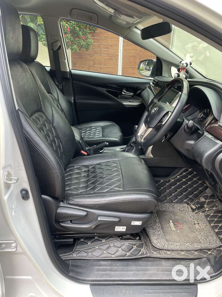 Toyota Innova Crysta 2.4 V, 2024, Diesel