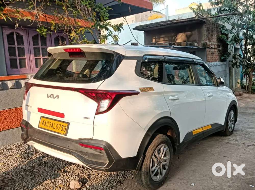 Kia Carens 2023 Diesel 125000 Km Driven