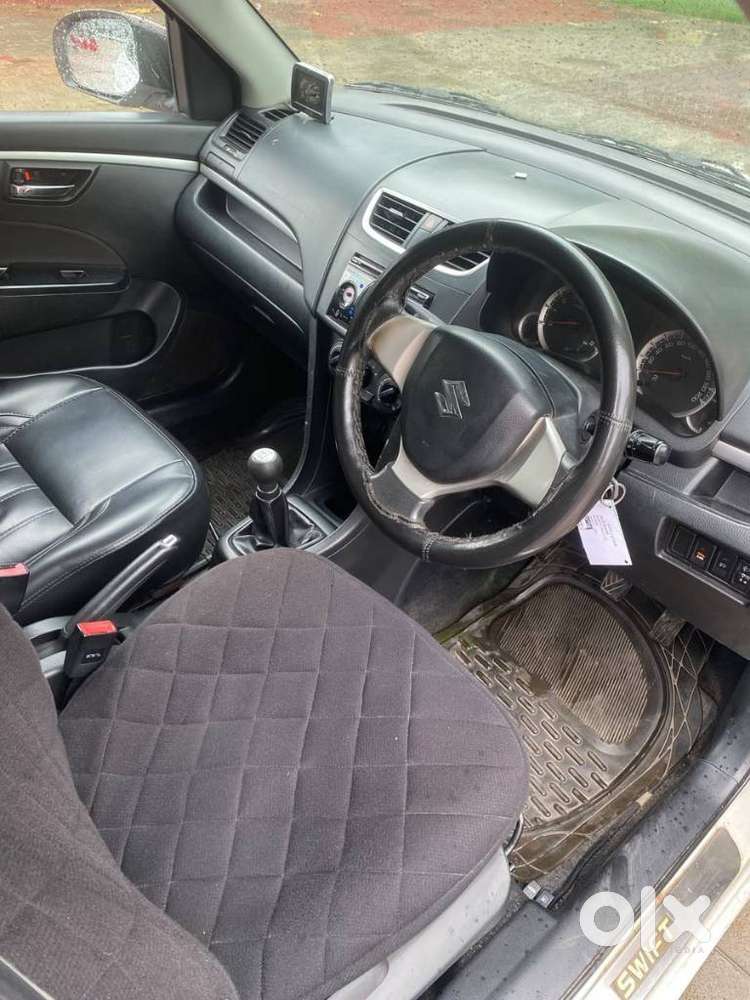 Maruti Suzuki Swift Vxi 1.2 Abs Bs-iv, 2012, Petrol