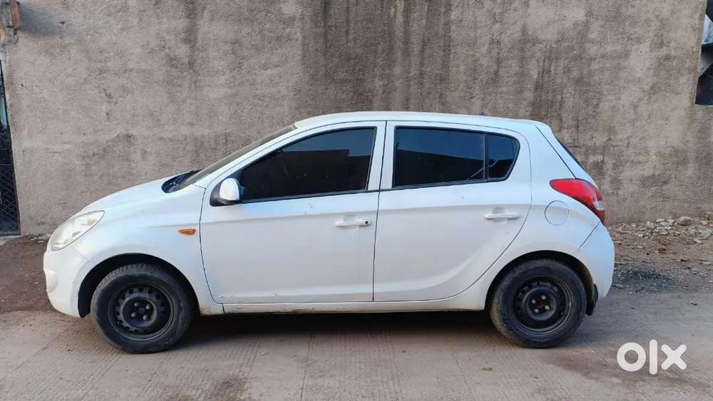 Hyundai  I20 Magna 2011 Petrol