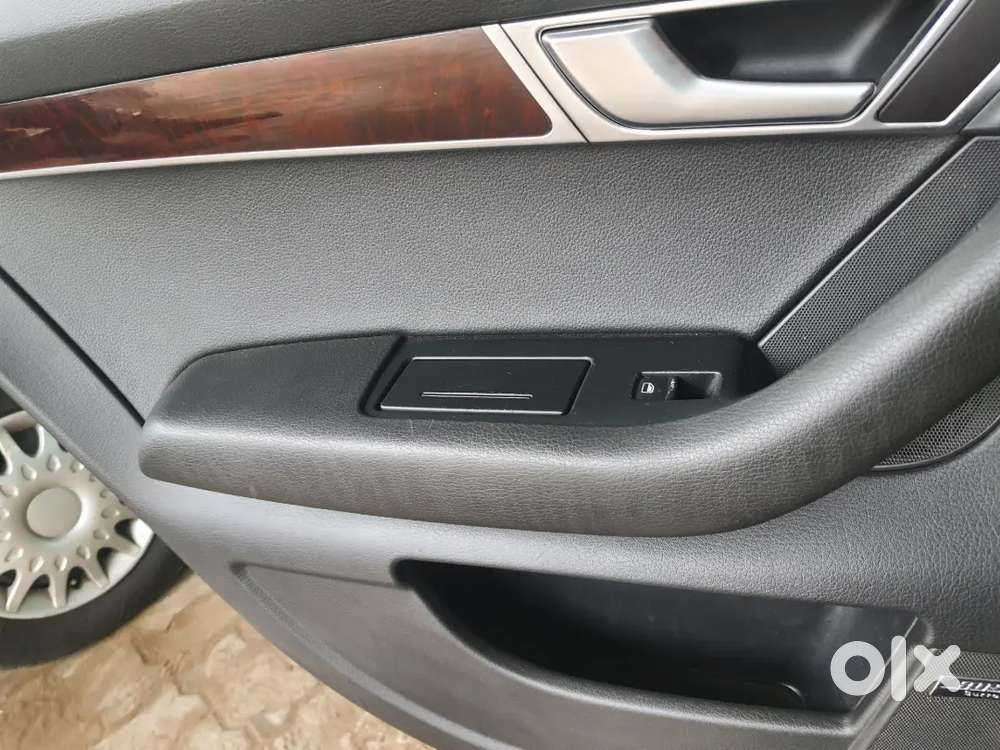 Audi A6 2011 Diesel 105000 Km Driven