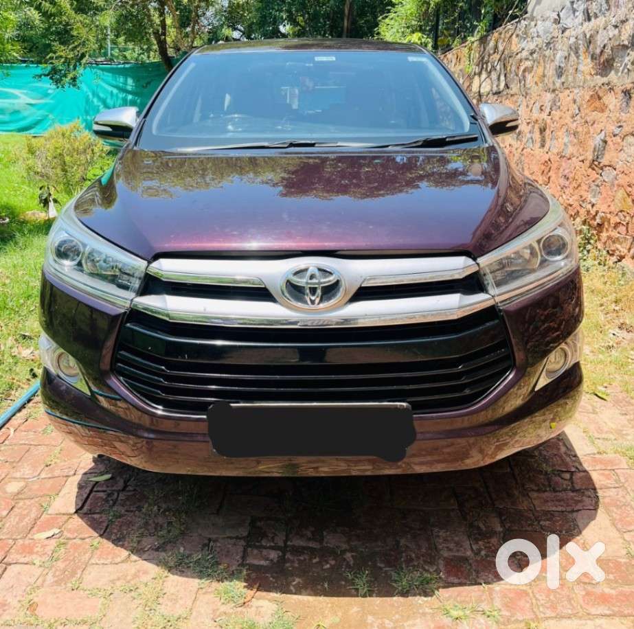 Toyota Innova Crysta 2.8 Z, 2016, Diesel