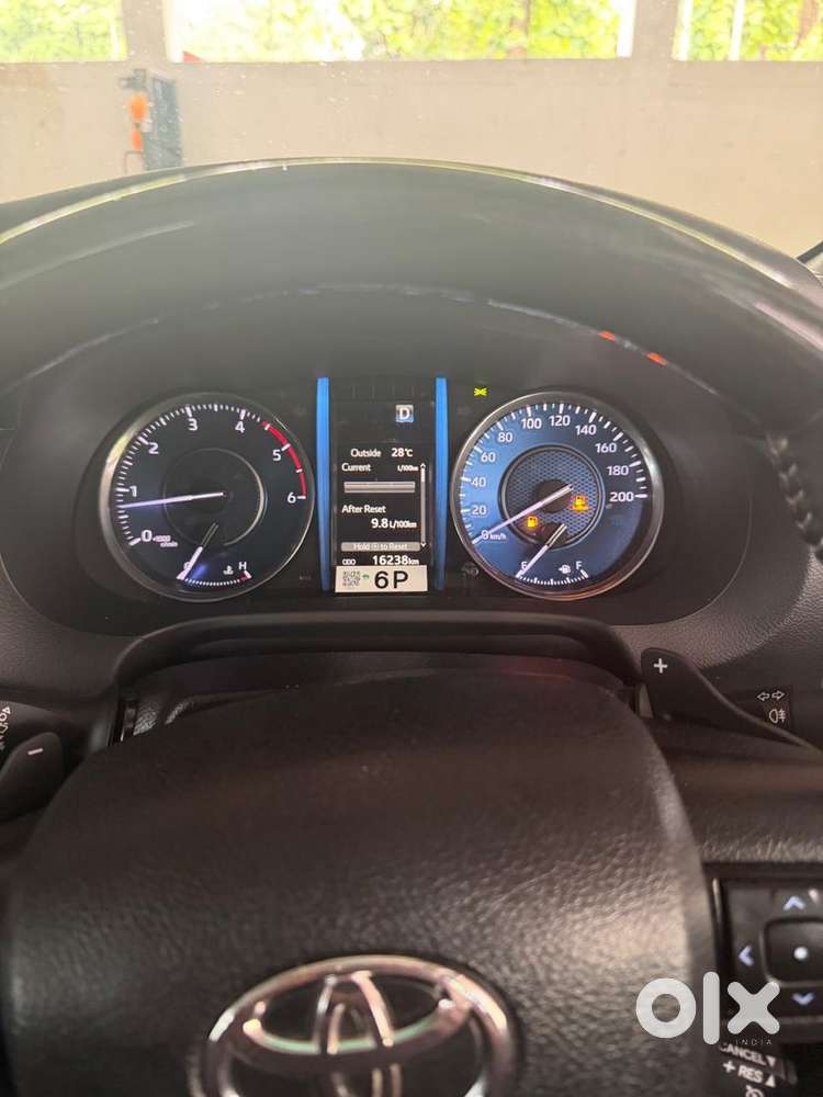 Toyota Fortuner Diesel 4x4 2025
