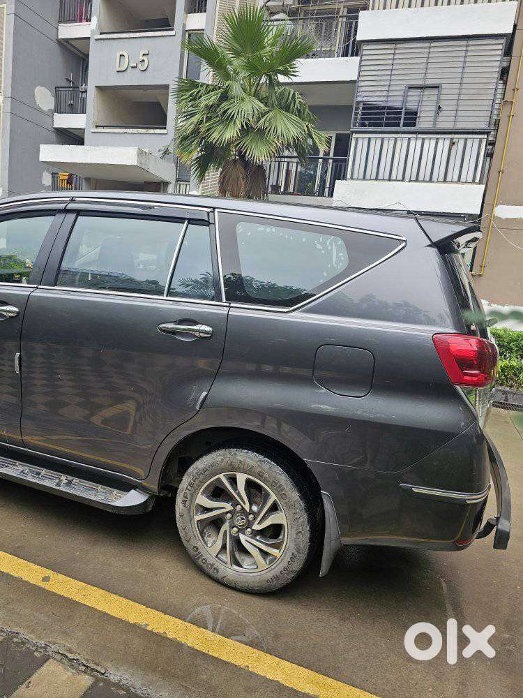 Toyota Innova Crysta 2.4 G Mt 7 Str, 2021, Diesel