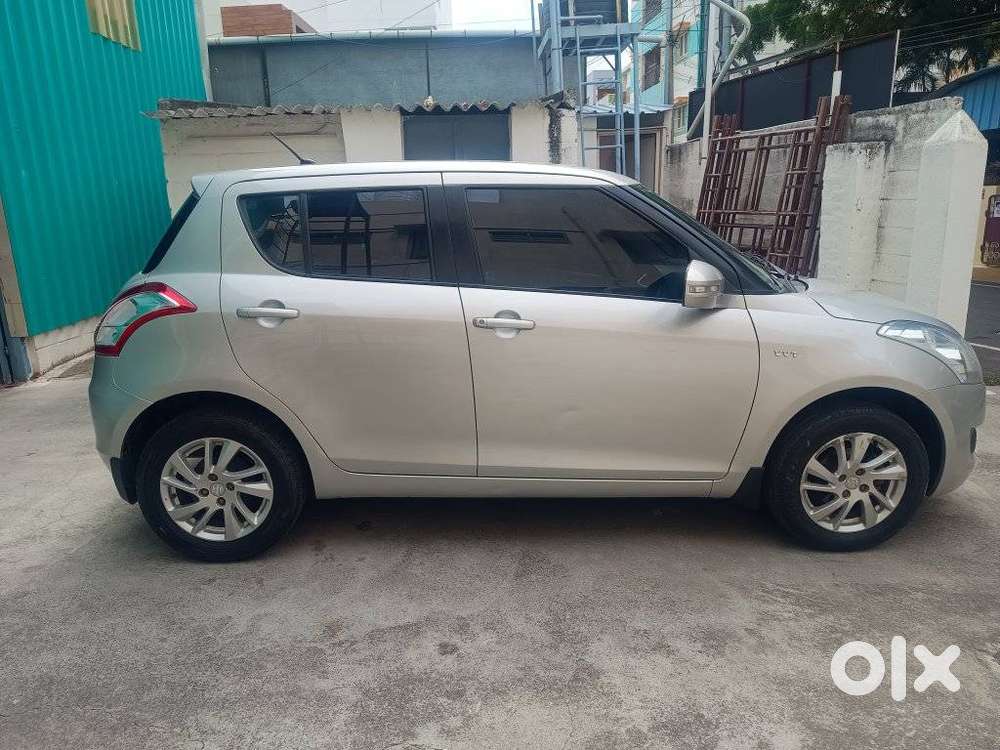 Maruti Suzuki Swift Zxi, 2013, Petrol