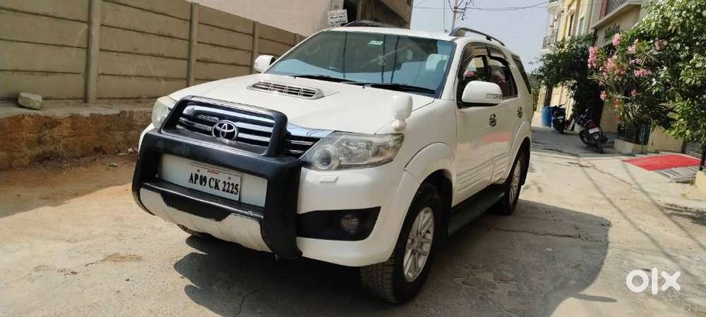 Toyota Fortuner 4x4 Mt 2.8 Diesel, 2012, Diesel