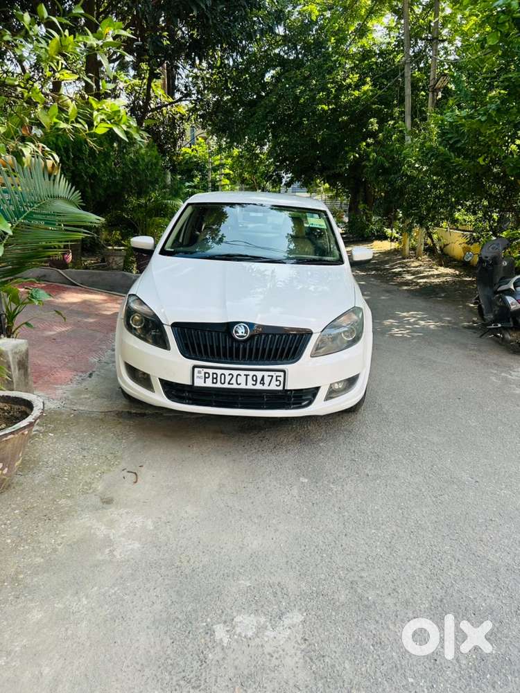 Skoda Rapid 2015 Diesel Automatic Black Edition Well Maintained